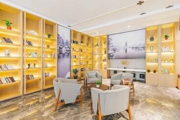 Atour Hotel Wenhua West Road Turpan