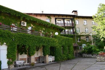Balneo Hotel Lyulyatsi