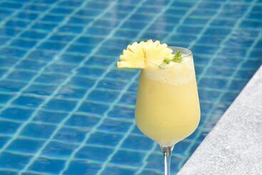 هتل Coco Phuket Bangtao Beach