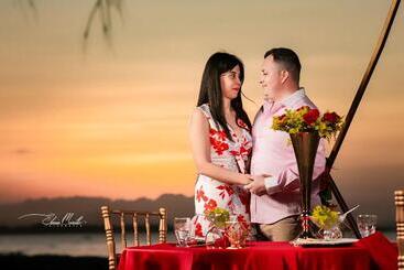 هتل La Ensenada Beach Resort  All Inclusive