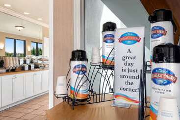 هتل Baymont By Wyndham Daytona Beach   Intl Speedway