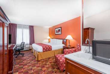 هتل Baymont By Wyndham Plainfield/ Indianapolis Arpt Area