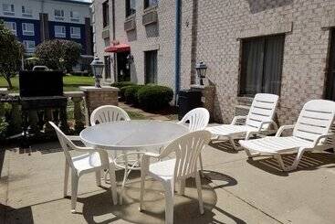 هتل Baymont By Wyndham Plainfield/ Indianapolis Arpt Area