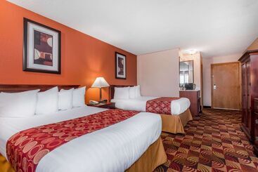 هتل Baymont By Wyndham Plainfield/ Indianapolis Arpt Area