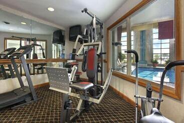 هتل Baymont By Wyndham Plainfield/ Indianapolis Arpt Area