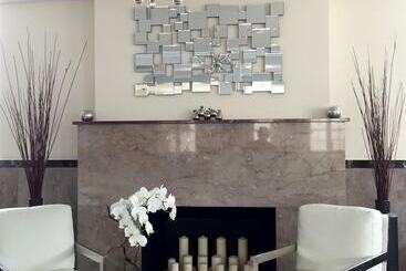 هتل La Flora By Luxurban, Trademark Collection By Wyndham