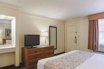 هتل La Quinta Inn By Wyndham Denver Cherry Creek