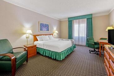 هتل La Quinta Inn By Wyndham Las Cruces Mesilla Valley
