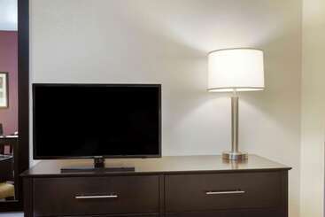 Отель La Quinta Inn By Wyndham Miami Airport North