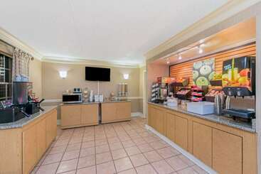 هتل Econo Lodge