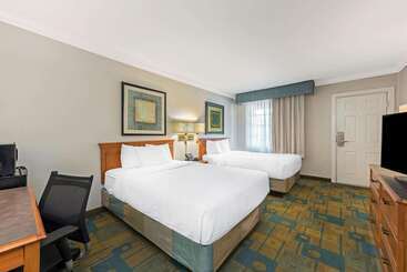 هتل Econo Lodge