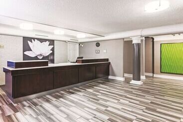 هتل La Quinta Inn By Wyndham Odessa