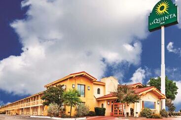 هتل La Quinta Inn By Wyndham Odessa
