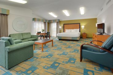 هتل La Quinta Inn By Wyndham Denver Central