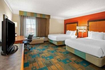 هتل La Quinta By Wyndham Albuquerque West