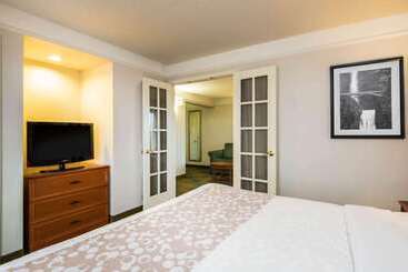 هتل La Quinta By Wyndham Colorado Springs South Airport