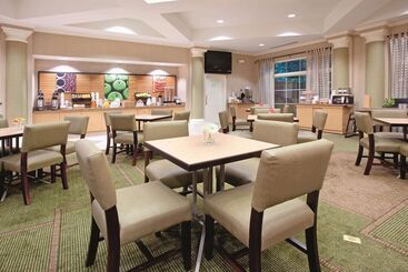 هتل La Quinta By Wyndham Colorado Springs South Airport