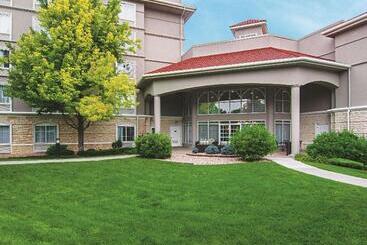 هتل La Quinta By Wyndham Denver Airport Dia