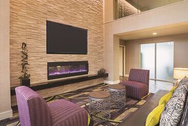 هتل La Quinta By Wyndham Fort Worth North