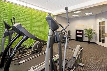 هتل La Quinta By Wyndham Houston West Park 10