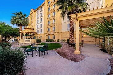 هتل La Quinta By Wyndham Mesa Superstition Springs