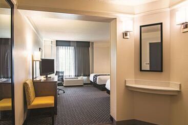 هتل La Quinta By Wyndham Oklahoma City Norman