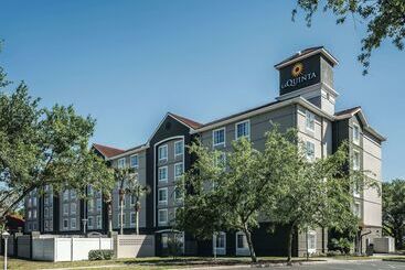 هتل La Quinta By Wyndham Orlando Lake Mary