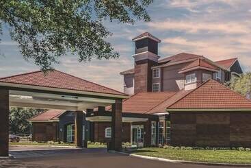هتل La Quinta By Wyndham Orlando Lake Mary