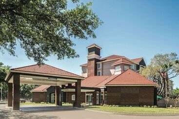 هتل La Quinta By Wyndham Orlando Lake Mary