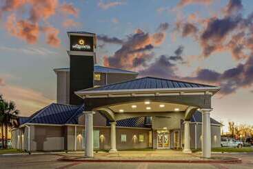 هتل La Quinta Inn & Suites By Wyndham Panama City