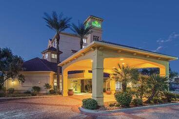 هتل La Quinta By Wyndham Phoenix Mesa West
