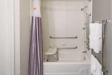 هتل La Quinta By Wyndham Phoenix Scottsdale