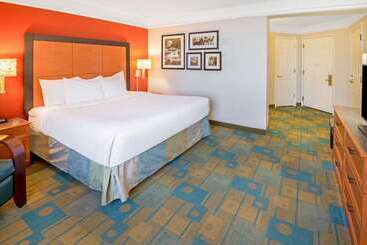 هتل La Quinta By Wyndham Sherman