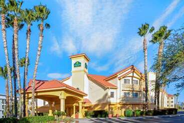 هتل La Quinta By Wyndham Tucson Airport