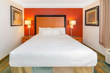 فندق La Quinta By Wyndham Usf