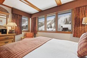هتل Lodge Tower