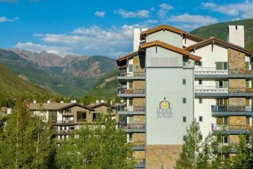 هتل Lodge Tower