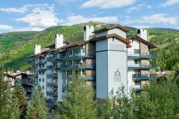 هتل Lodge Tower