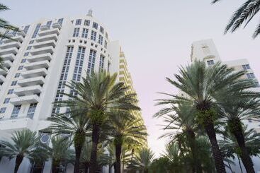 هتل Loews Miami Beach