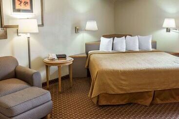 酒店 Quality Inn & Suites Greenfield I70