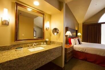 هتل The Lodge At Ventana Canyon
