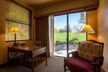 هتل The Lodge At Ventana Canyon