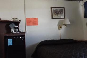 Lazy B Motel