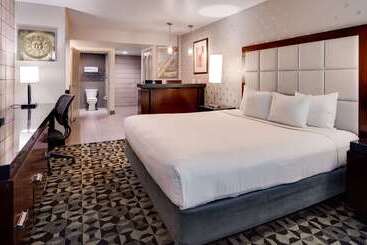 استراحتگاه Best Western Plus Sundial