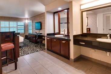 استراحتگاه Best Western Plus Sundial