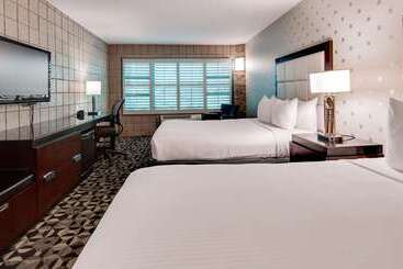 استراحتگاه Best Western Plus Sundial