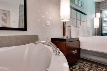 استراحتگاه Best Western Plus Sundial