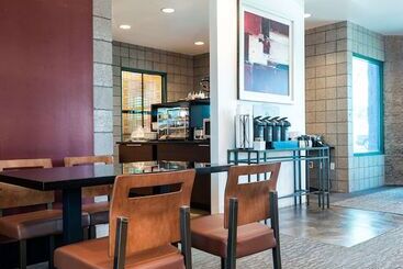 استراحتگاه Best Western Plus Sundial
