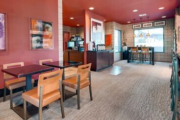 استراحتگاه Best Western Plus Sundial