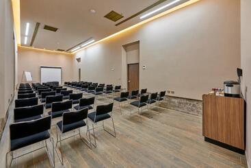 هتل City Centro By Marriott San Luis Potosi